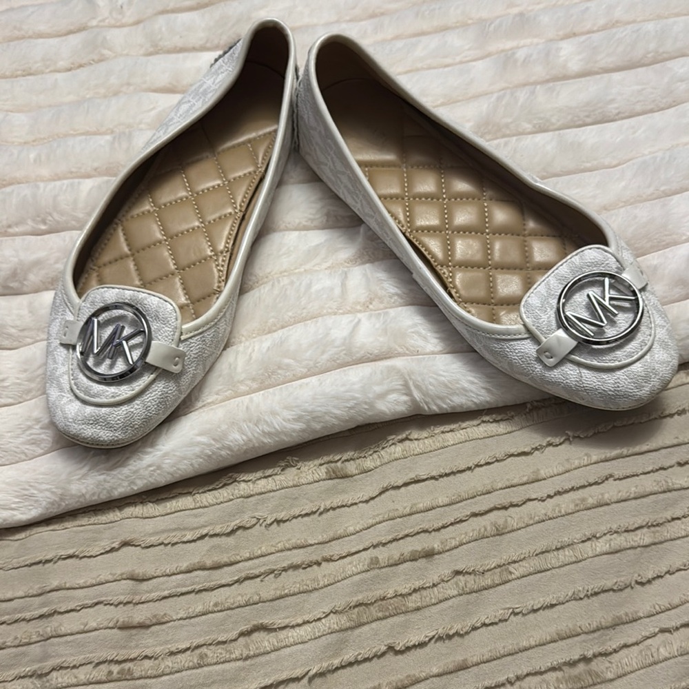 Michael Kors Women's White Ballet Flats